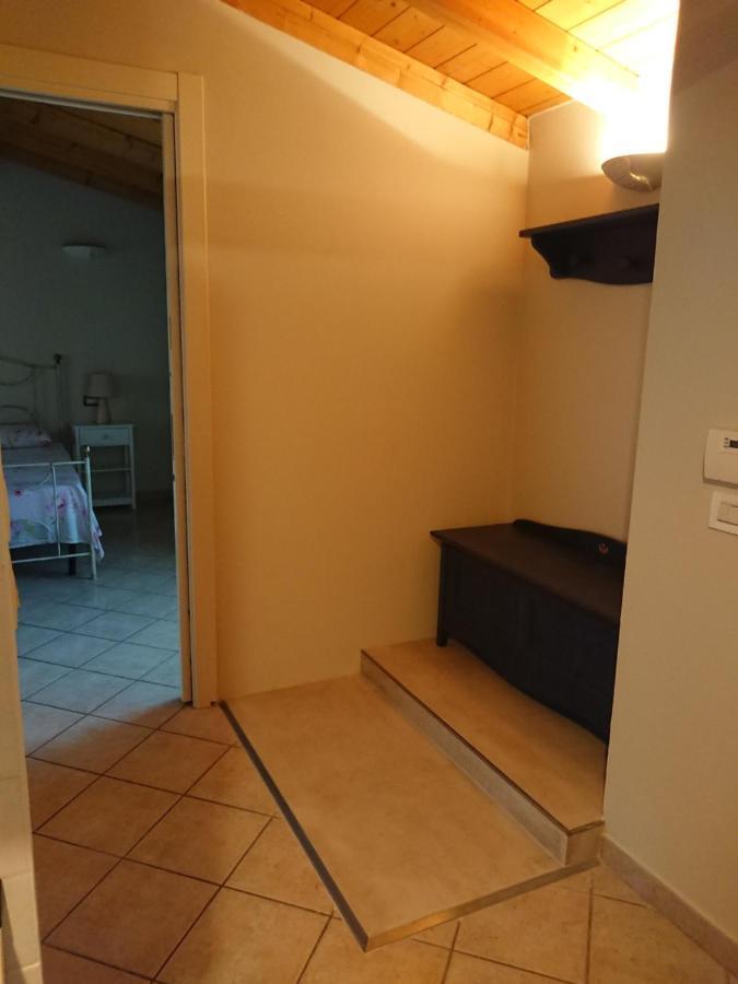Il Carpino Bianco Bilocale Apartment Puegnago Bagian luar foto